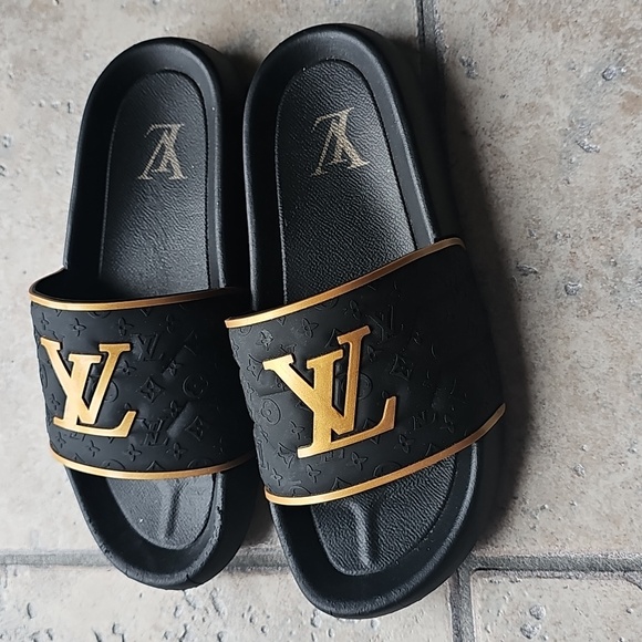 Louis Vuitton Miami Mules / LV Slides - Picture 3 of 7